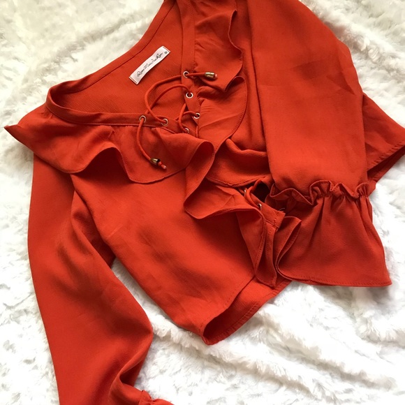 qiao mei jia ren Tops - Ruffle Bell-Sleeve Crop Top (#66)